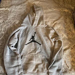 Jordan air 2 piece jogger set size large kids